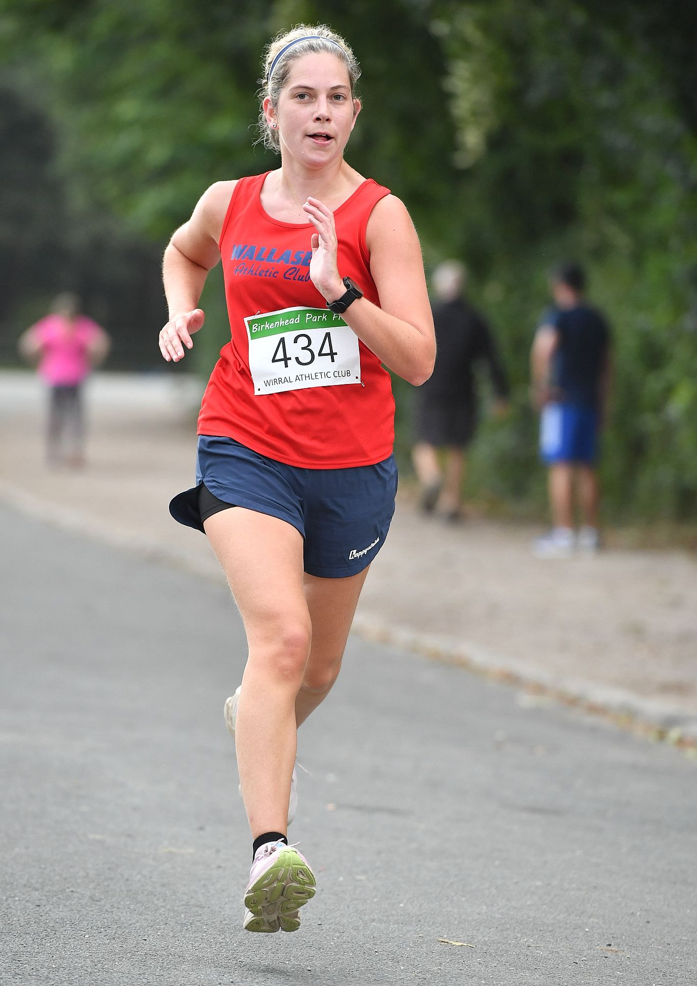 Faye Farlam